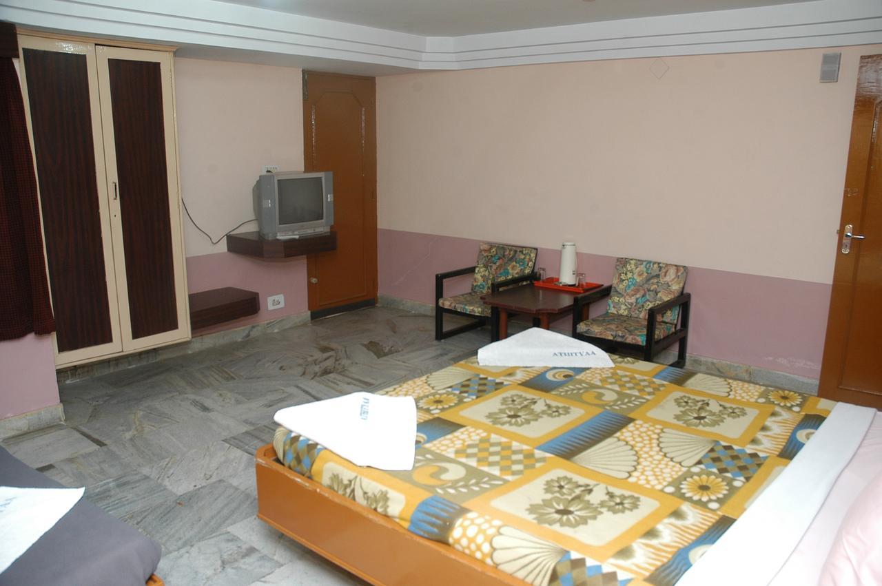 Hotel Athityaa 쿰바코남 외부 사진